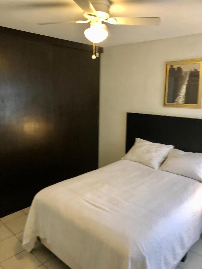 Departamento Zona Dorada H2 Leilighet Mexicali Eksteriør bilde